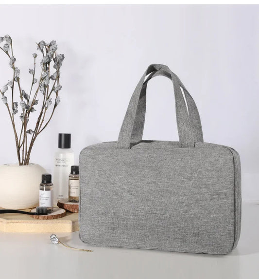 Trousse pour la toilette