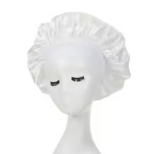 Bonnet blanc miniature