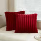 housse de coussin en faux fourrure de lapin rouge sang