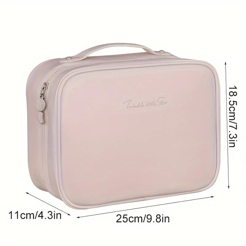 pochette de voyage spacieuse dimensions