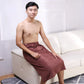 serviette avec elastique pour hommes client sur manche sofa