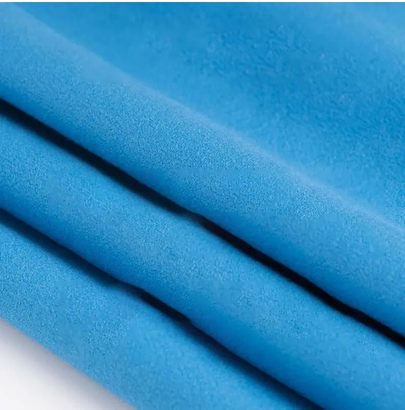 serviette de sport en microfibre proche