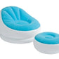 sofa gonflable bleu et blanc
