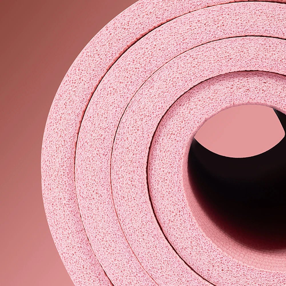 tapis de yoga antidérapant rose roule