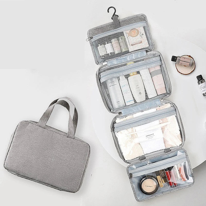 trousse pour la toilette gris exemplaire ferme ouvert